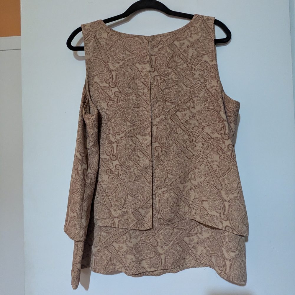 The Limited Patterned Tan Tank Top - Picture 2 of 6